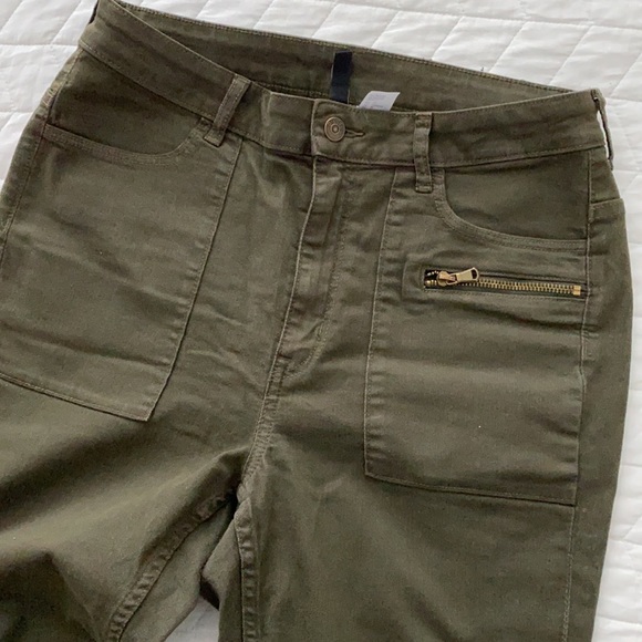 Skinny stretchy high-rise Military Green jeans
